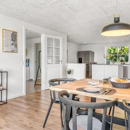Eeske - 4km From The Sea By Interhome بيت للعطل ثيستد